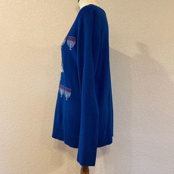 “Happy Challa Days” Knit Sweater Size L Royal Blue Hanukkah MenorahJewishHoliday - Picture 7 of 10